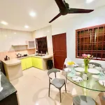 Wonder Teddy Indah House For 1-11Pax At Bukit Indah Near Legoland And Ecobotanic